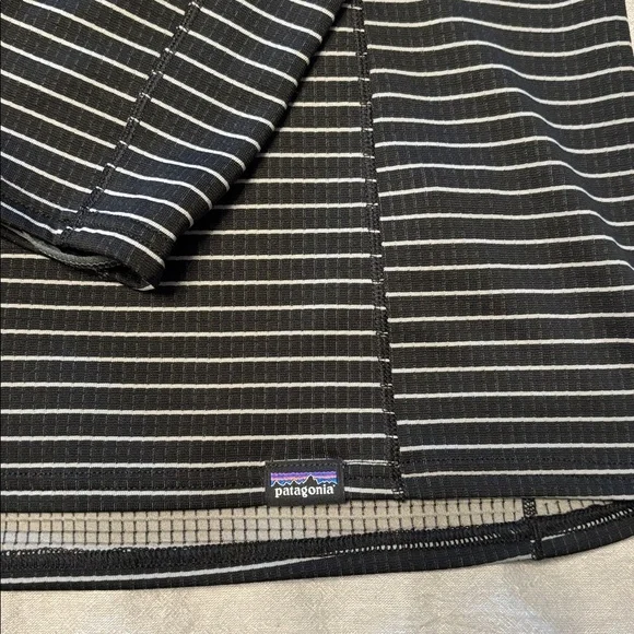 Patagonia Capilene Midweight Crew Base Layer Top - Women's - Picture 3 of 6